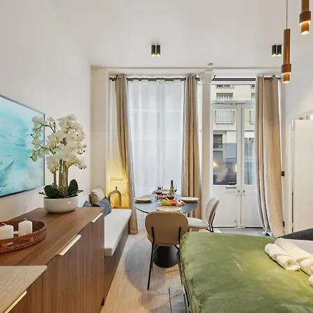 Apartament Lavie Maison Elevated By The Eiffel Tower