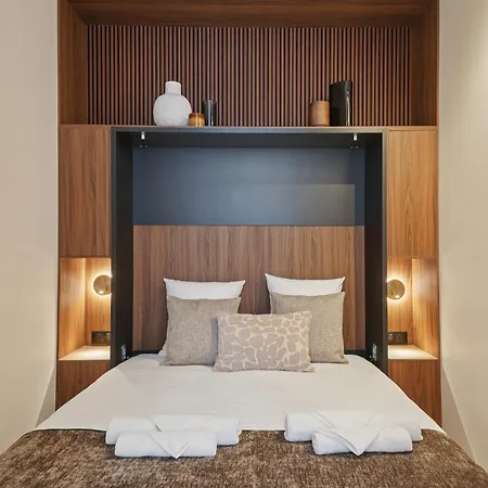Lavie Maison - Eiffel Balneo Hotel Paryż